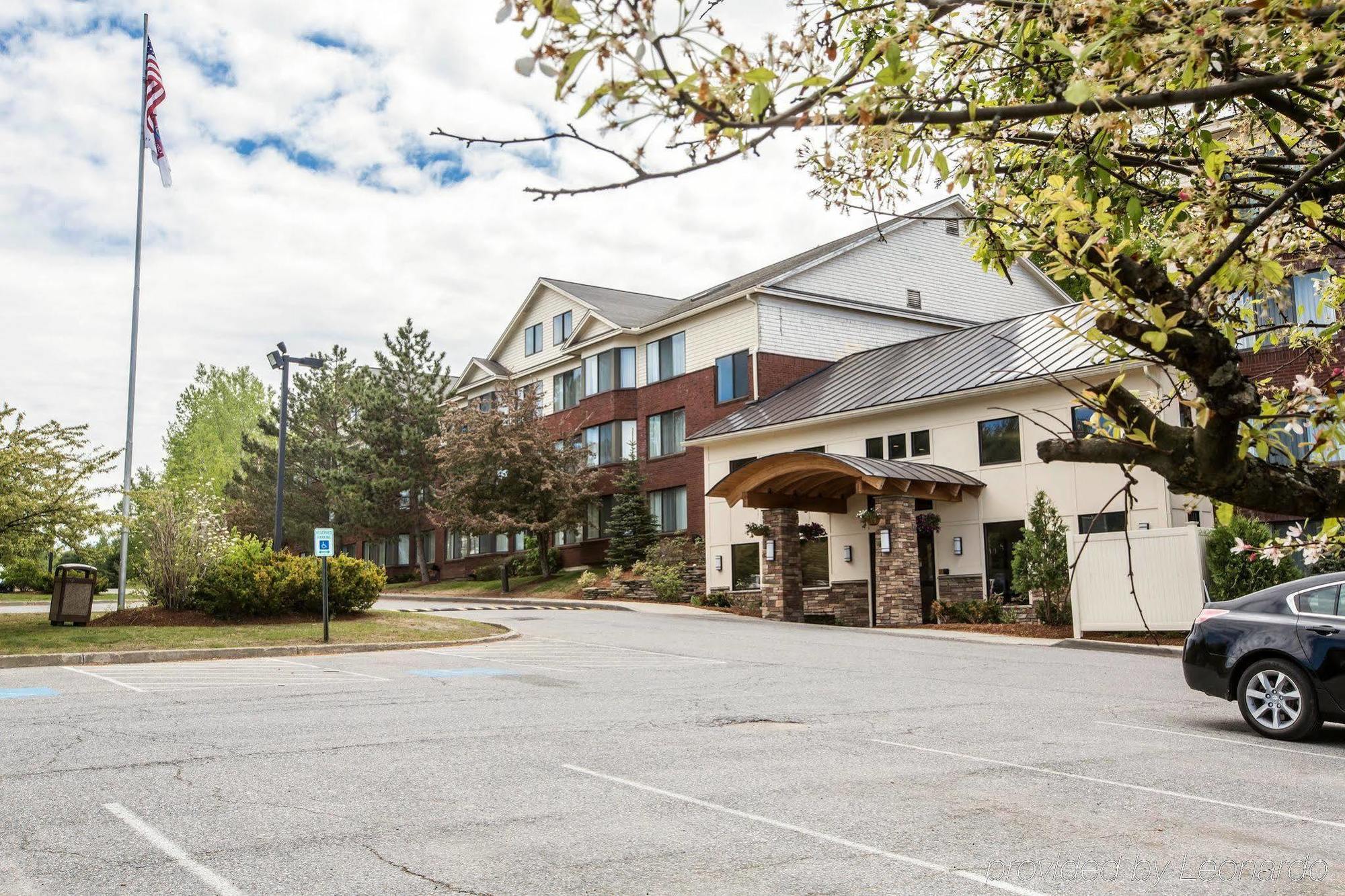 Comfort Suites South Burlington Near University Zewnętrze zdjęcie