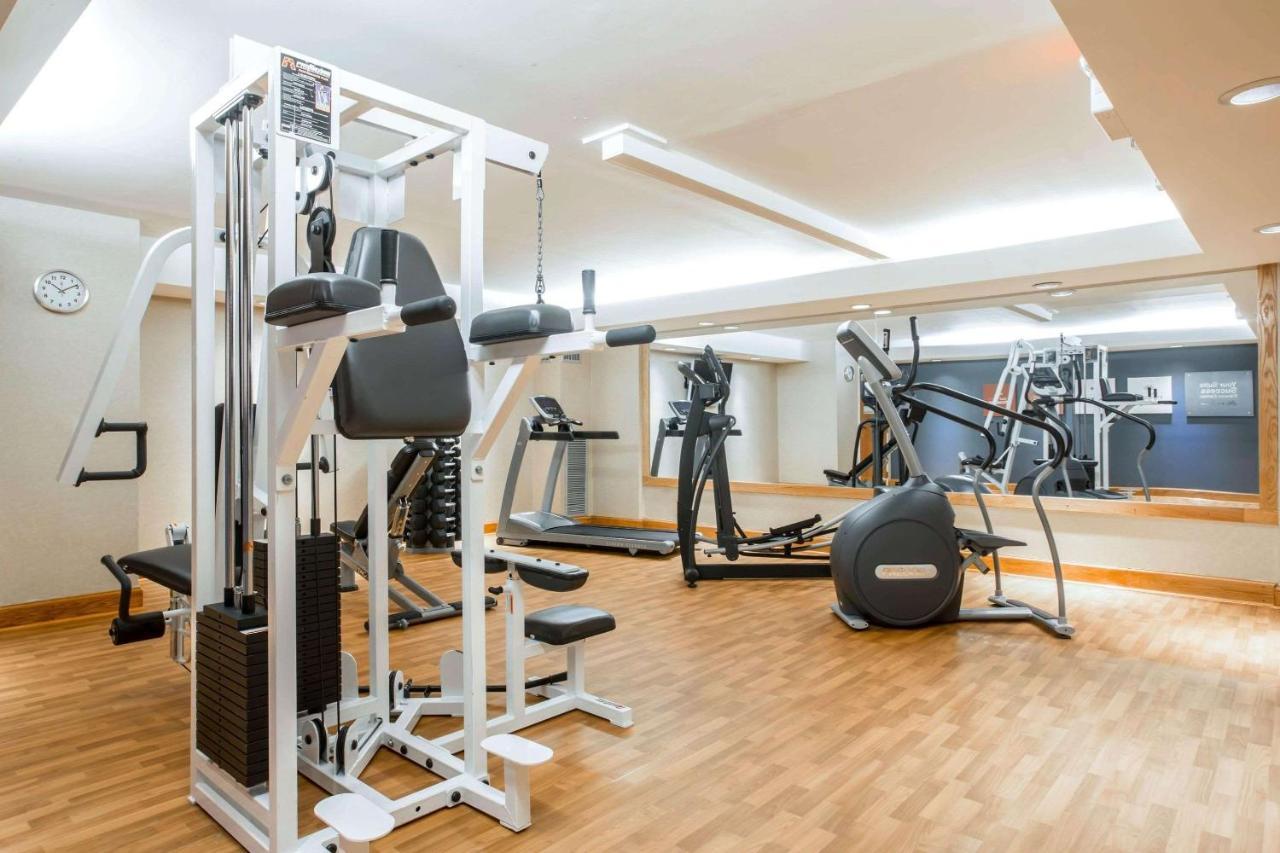 Comfort Suites South Burlington Near University Zewnętrze zdjęcie