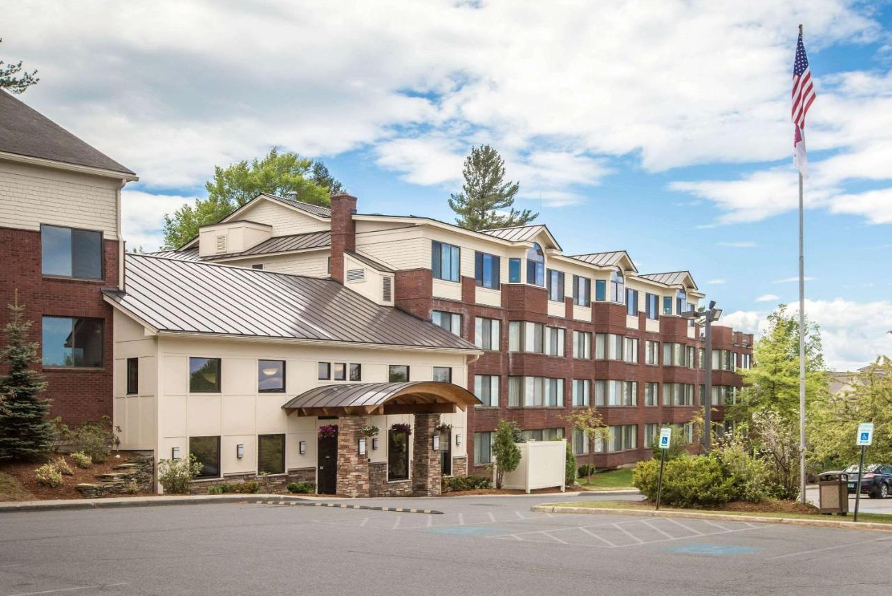 Comfort Suites South Burlington Near University Zewnętrze zdjęcie