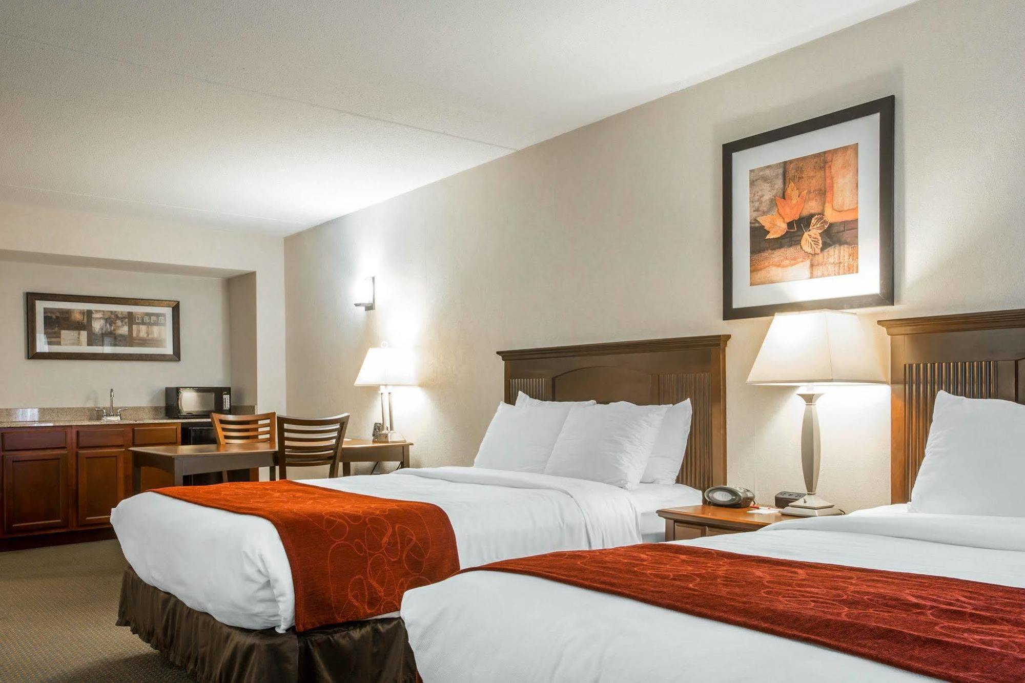 Comfort Suites South Burlington Near University Zewnętrze zdjęcie