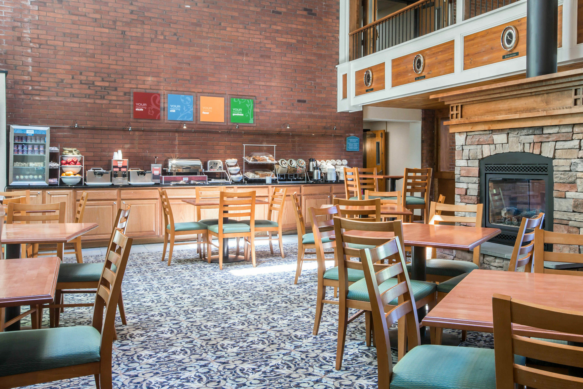 Comfort Suites South Burlington Near University Zewnętrze zdjęcie